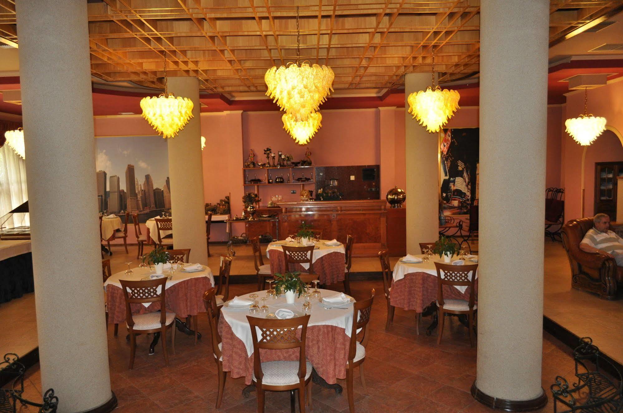 Hotel Broadway Tirana