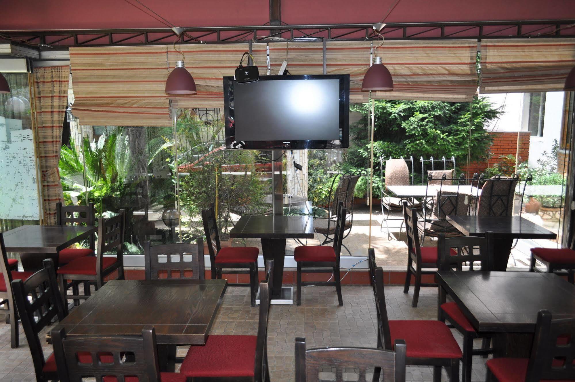 Hotel Broadway 4*